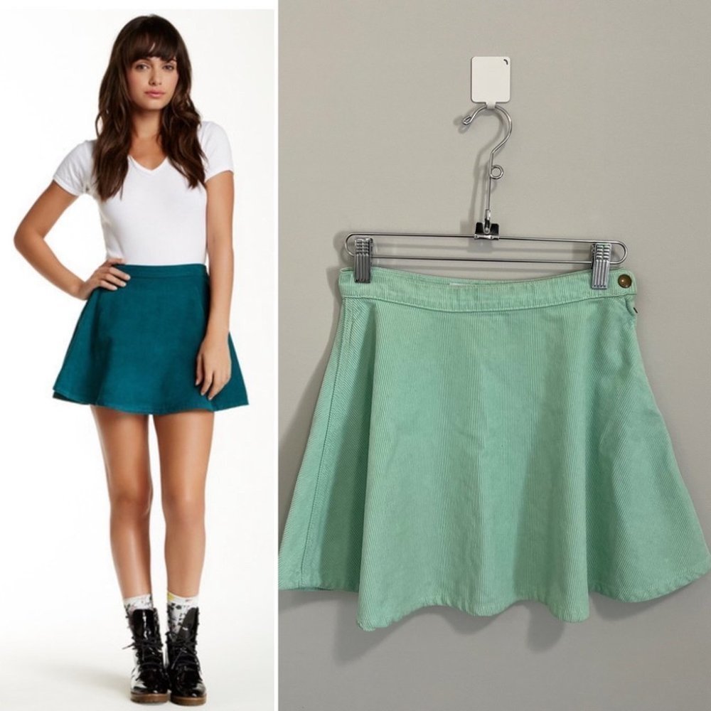American Apparel Corduroy Mini Circle Skirt Turquoise - Picture 1 of 13
